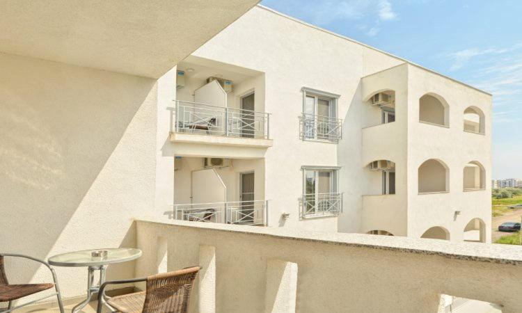 Hotel Mamaia Nord Неводарі Екстер'єр фото